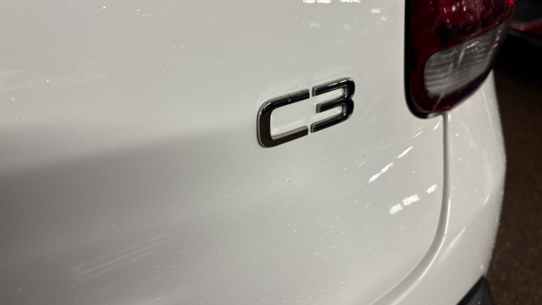 Citroen C3 1.2 PureTech 110 Plus 5dr EAT6 Petrol Hatchback